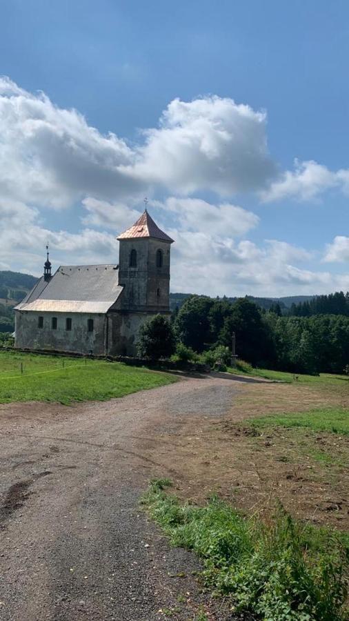Ubytovani U Potoka Дестне в Орлицки хора Екстериор снимка